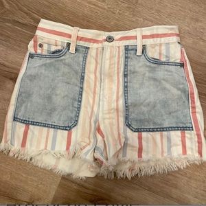 American Eagle shorts, Size 6.